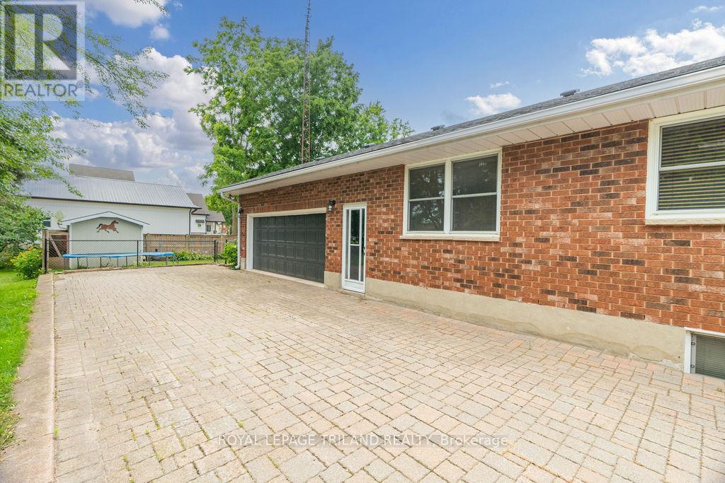












1 DUGALD STREET

,
Southwest Middlesex (Appin),




Ontario
N0L1A0

