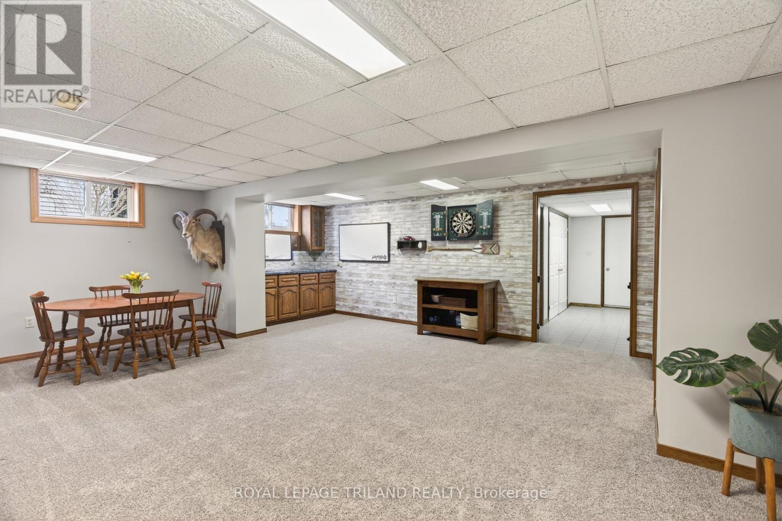 












1 DUGALD STREET

,
Southwest Middlesex (Appin),




Ontario
N0L1A0

