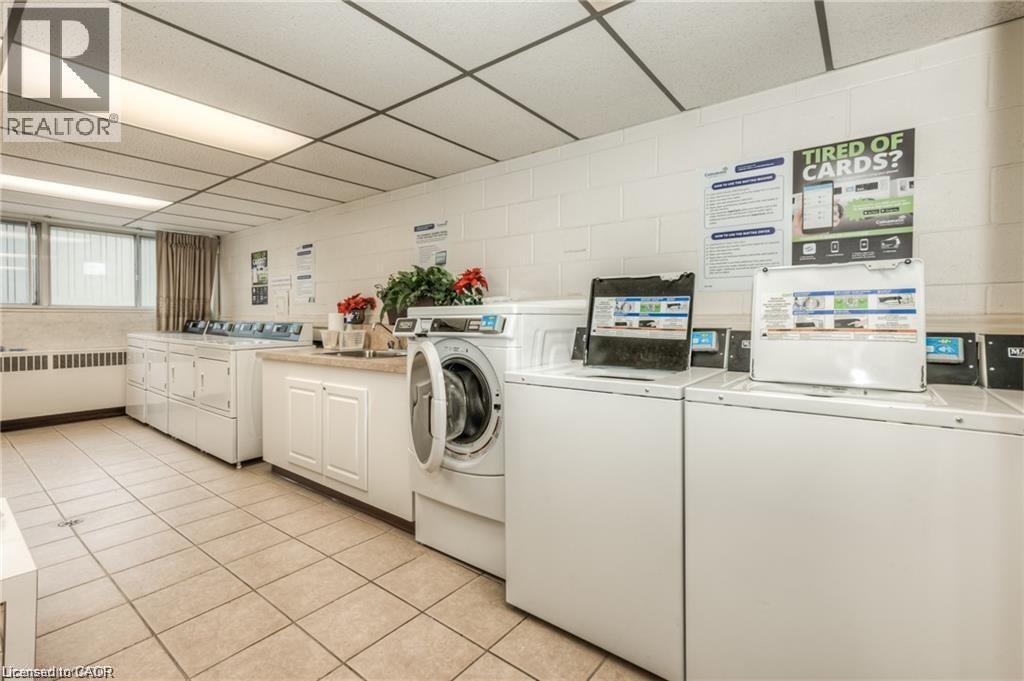 












45 WESTMOUNT Road N Unit# 703

,
Waterloo,




Ontario
N2L2R3

