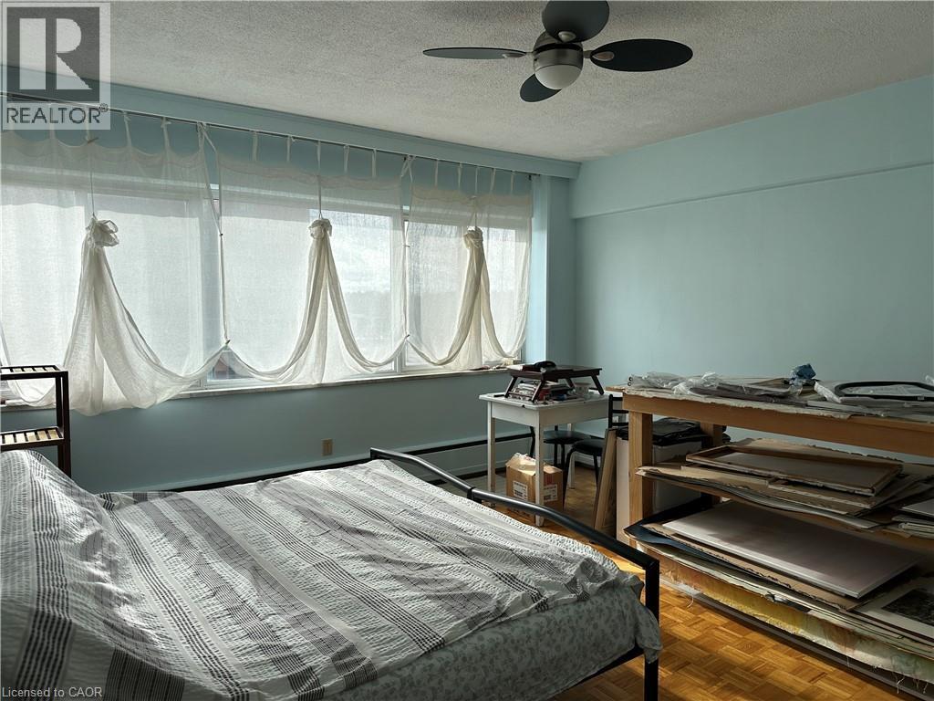 












45 WESTMOUNT Road N Unit# 703

,
Waterloo,




Ontario
N2L2R3

