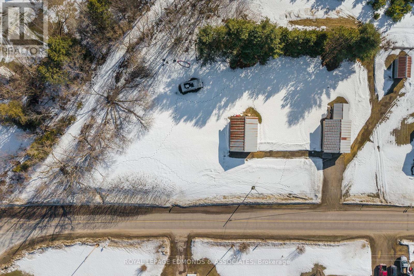 












00 ROBERTSON DR DRIVE

,
Whitewater Region,







Ontario
K0J1C0

