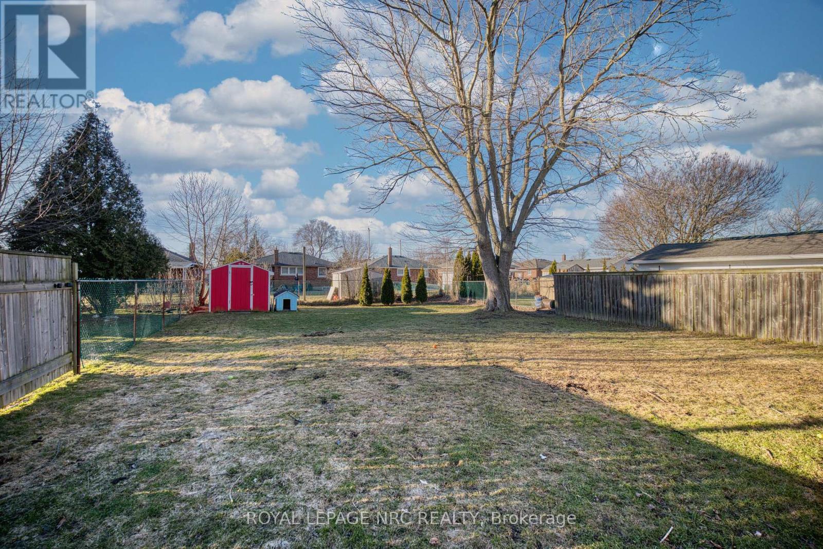 












41 MCDONALD AVENUE

,
Thorold (Thorold Downtown),




Ontario
L2V3E5

