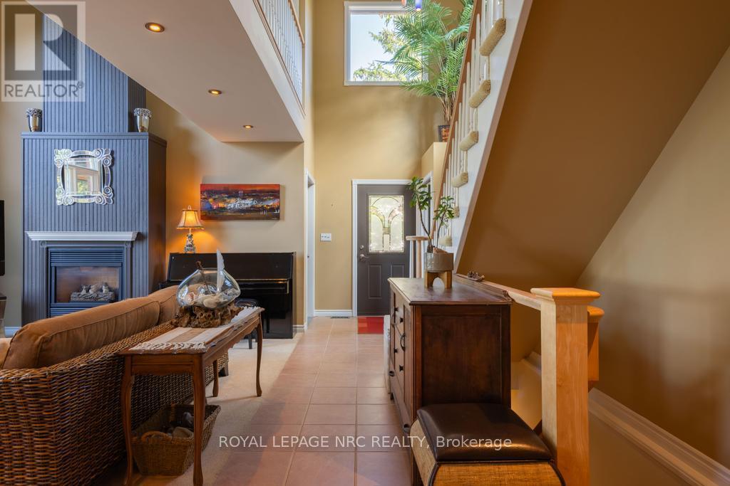 












11 ABBEY AVENUE

,
St. Catharines (Port Dalhousie),




Ontario
L2N5J5

