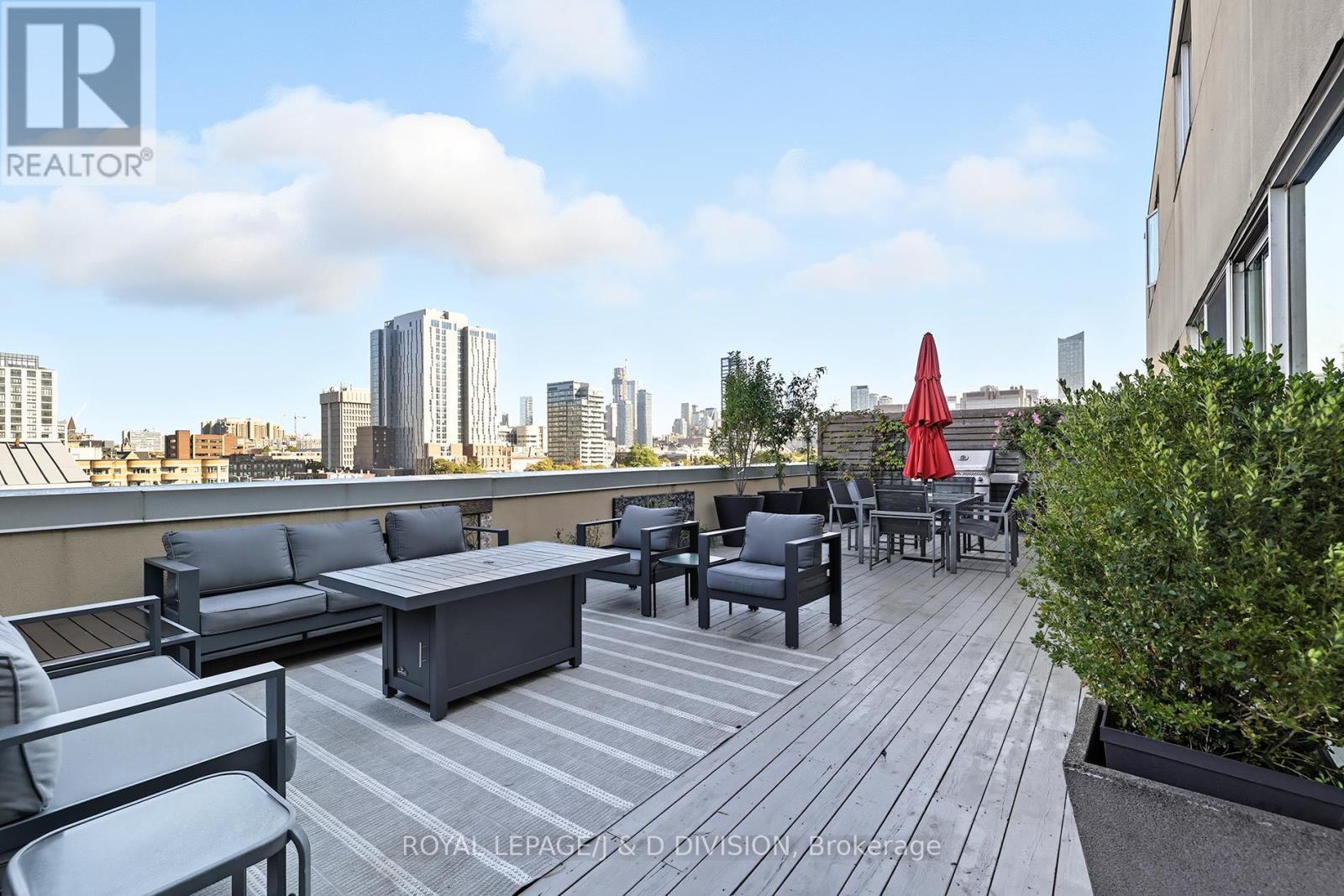 












610 - 160 BALDWIN STREET

,
Toronto,




Ontario
M5T3K7

