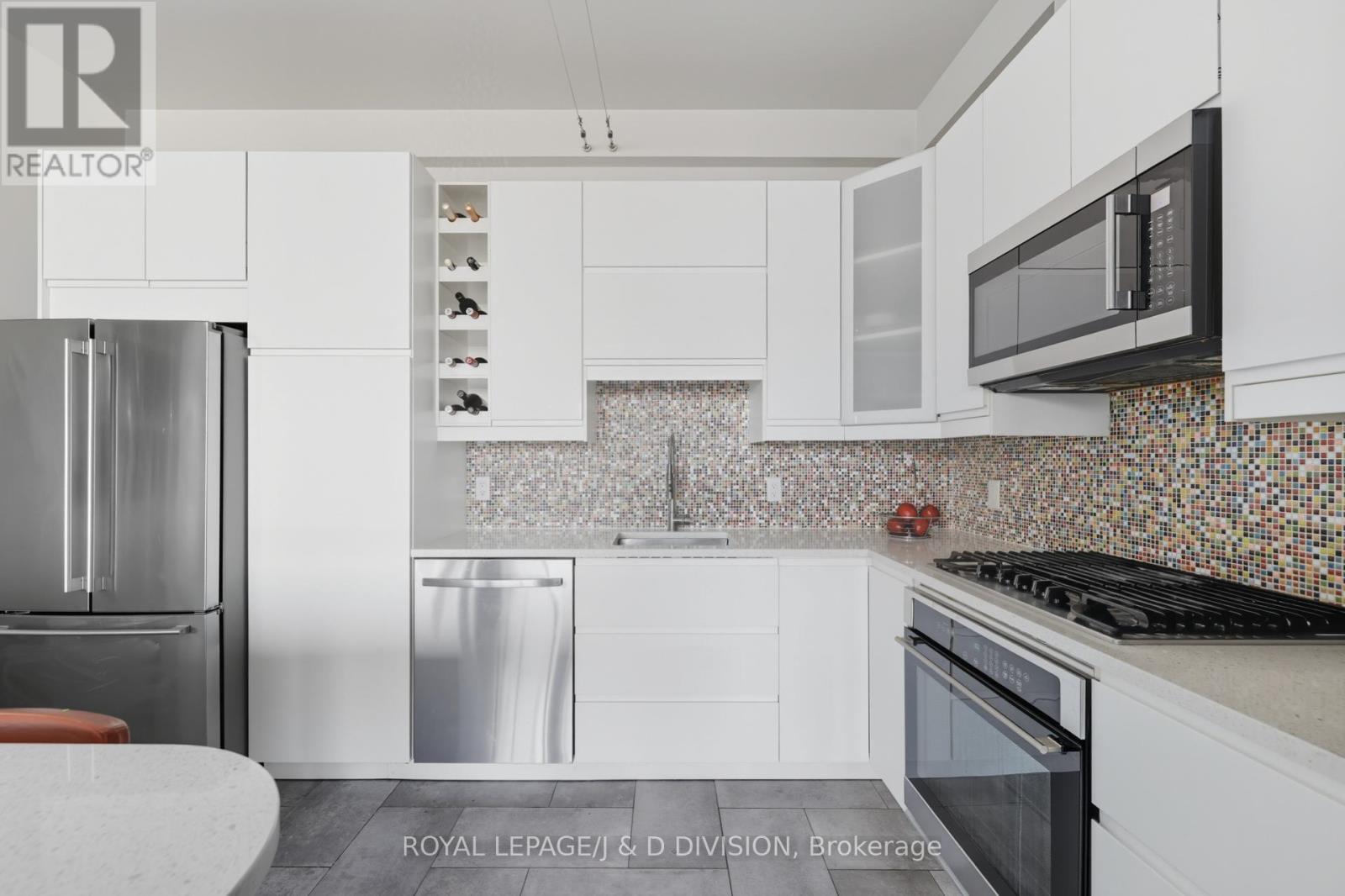 












610 - 160 BALDWIN STREET

,
Toronto,




Ontario
M5T3K7

