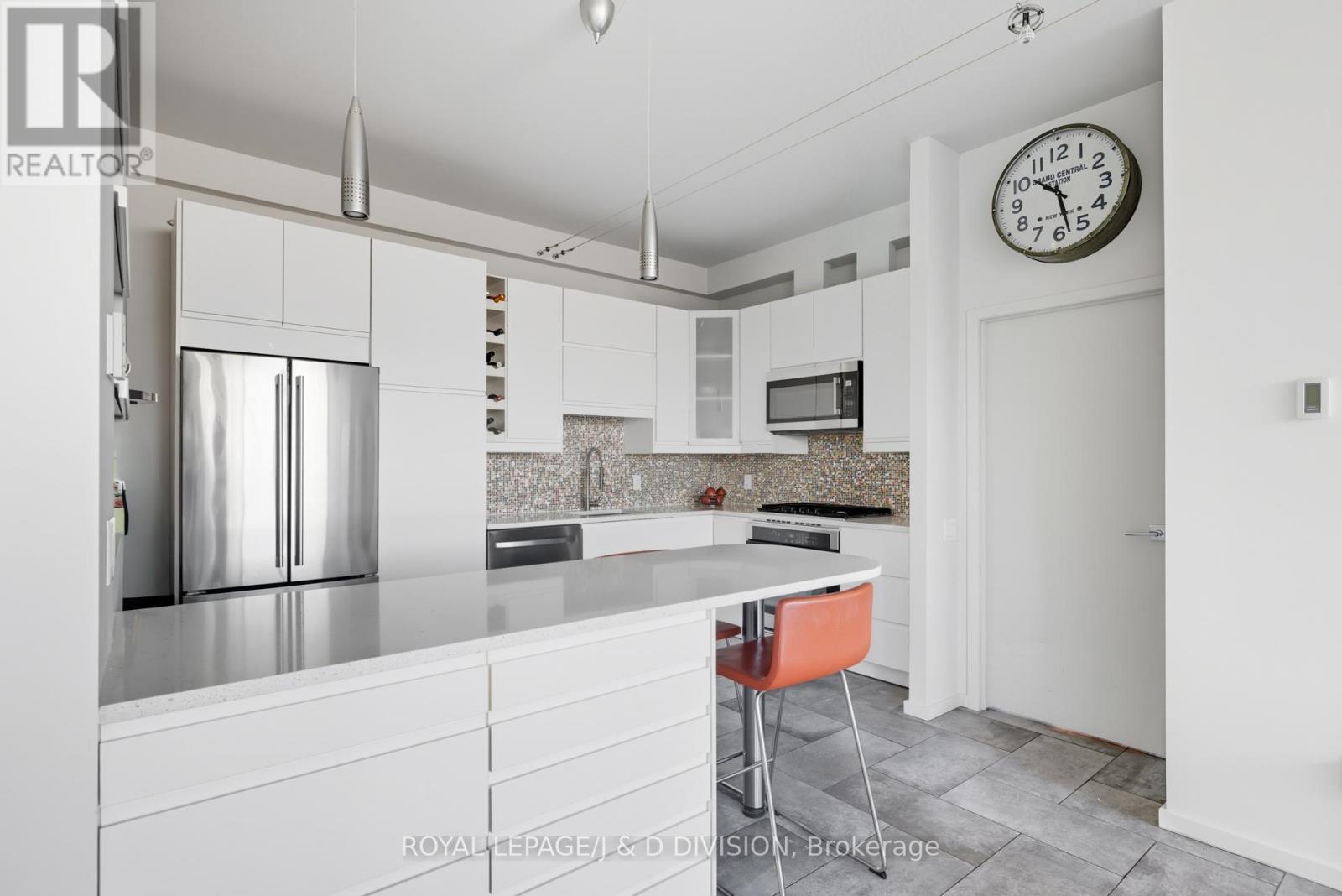 












610 - 160 BALDWIN STREET

,
Toronto,




Ontario
M5T3K7

