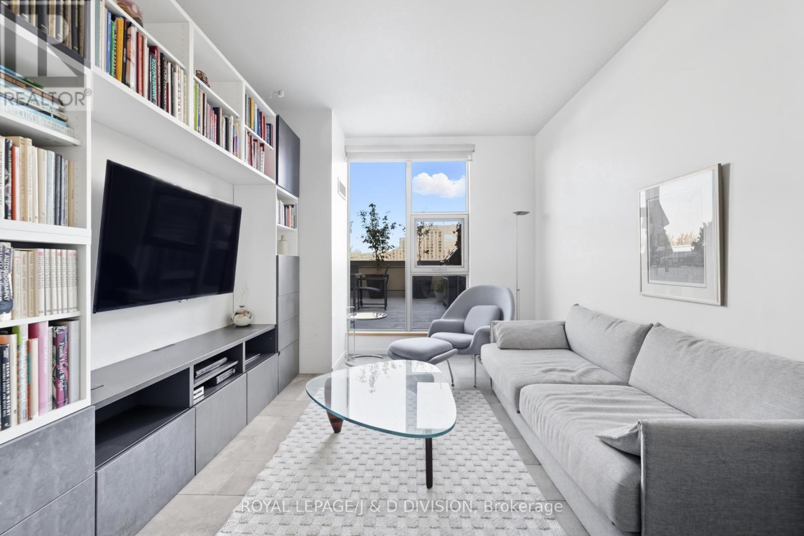 












610 - 160 BALDWIN STREET

,
Toronto,




Ontario
M5T3K7

