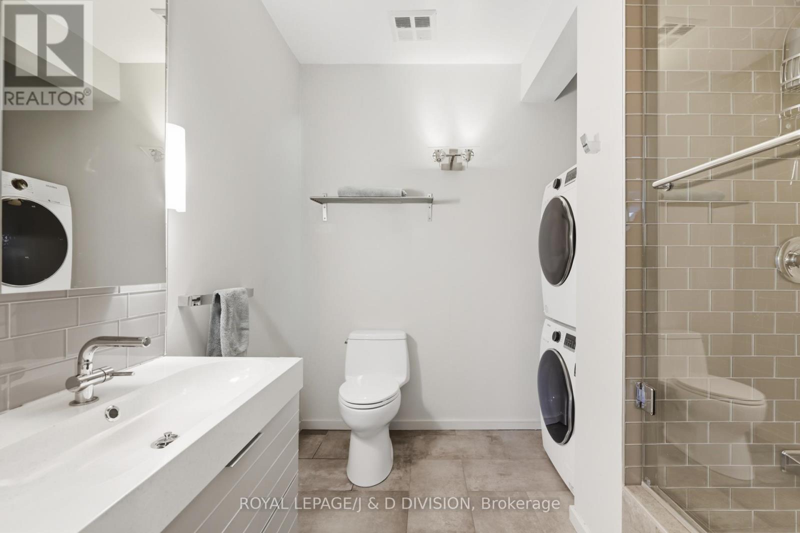 












610 - 160 BALDWIN STREET

,
Toronto,




Ontario
M5T3K7

