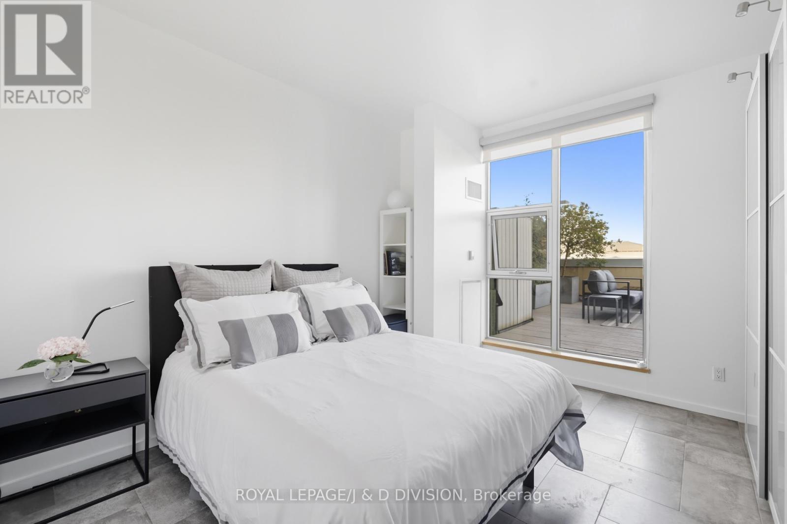 












610 - 160 BALDWIN STREET

,
Toronto,




Ontario
M5T3K7

