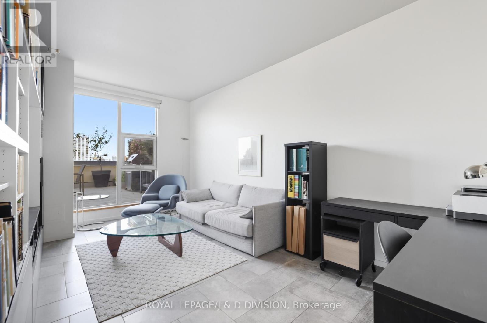 












610 - 160 BALDWIN STREET

,
Toronto,




Ontario
M5T3K7

