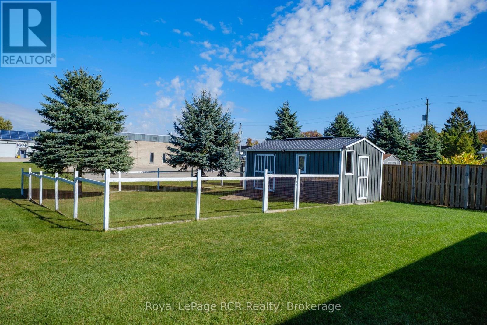 












54 LAKEFIELD DRIVE

,
Kincardine,




Ontario
N2Z0C9

