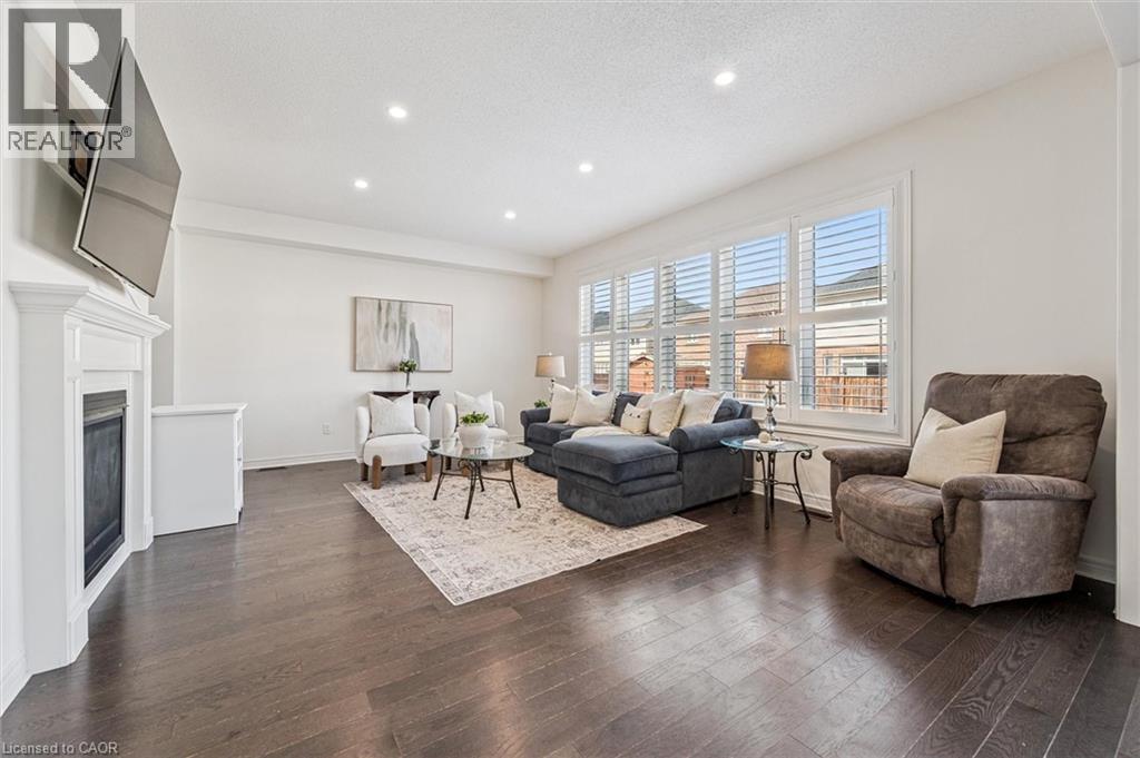 












65 BARLOW Place

,
Paris,




Ontario
N3L0H1

