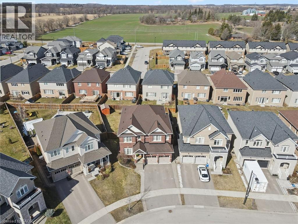 












65 BARLOW Place

,
Paris,




Ontario
N3L0H1

