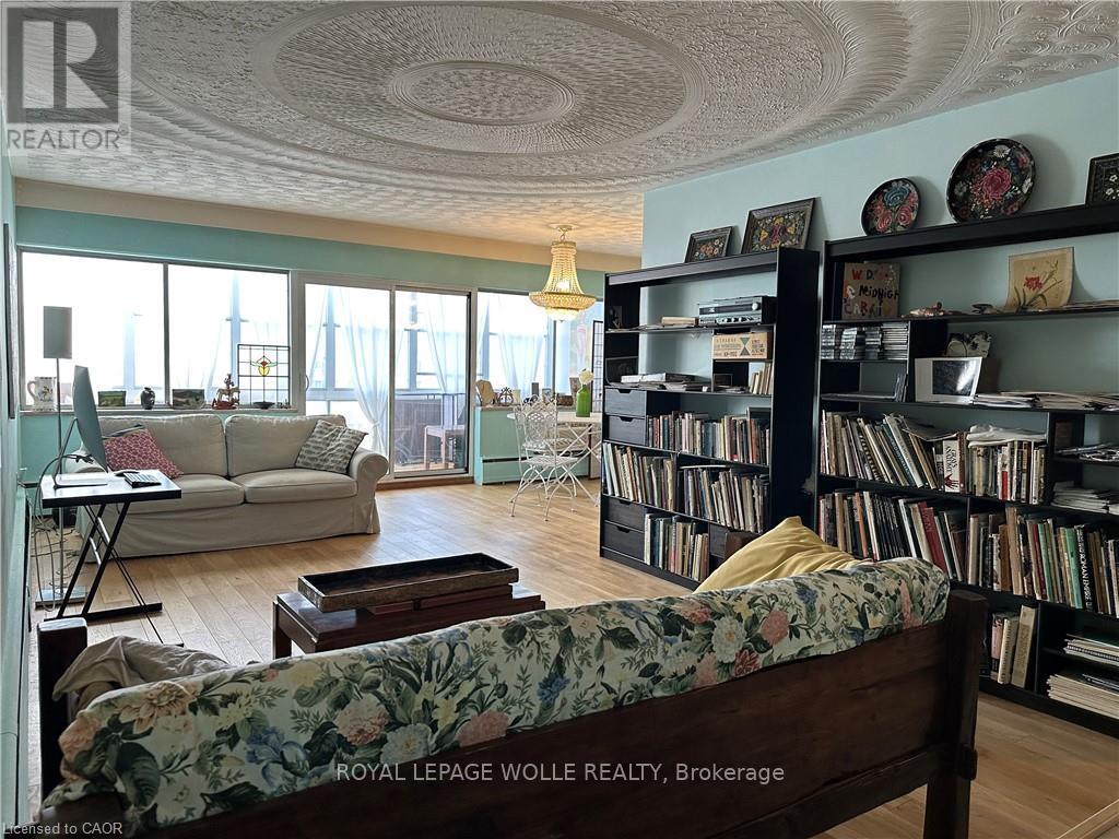 












703 - 45 WESTMOUNT ROAD N

,
Waterloo,




Ontario
N2L2R3

