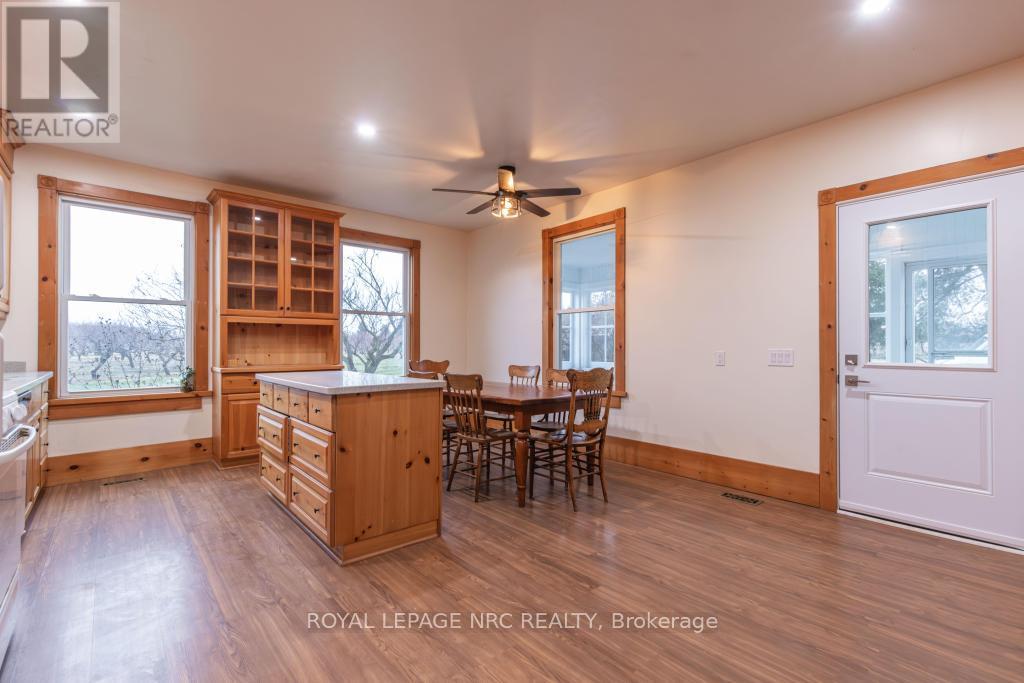 












245 NIVEN ROAD

,
Niagara-on-the-Lake (Town),




Ontario
L0S1J0

