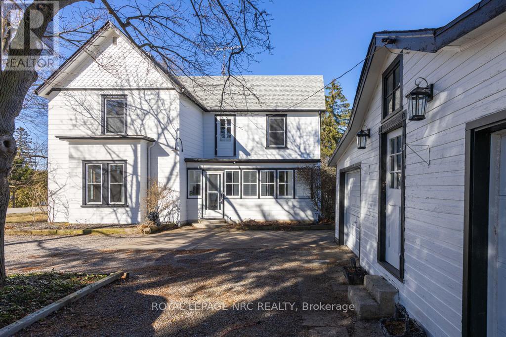 












245 NIVEN ROAD

,
Niagara-on-the-Lake (Town),




Ontario
L0S1J0

