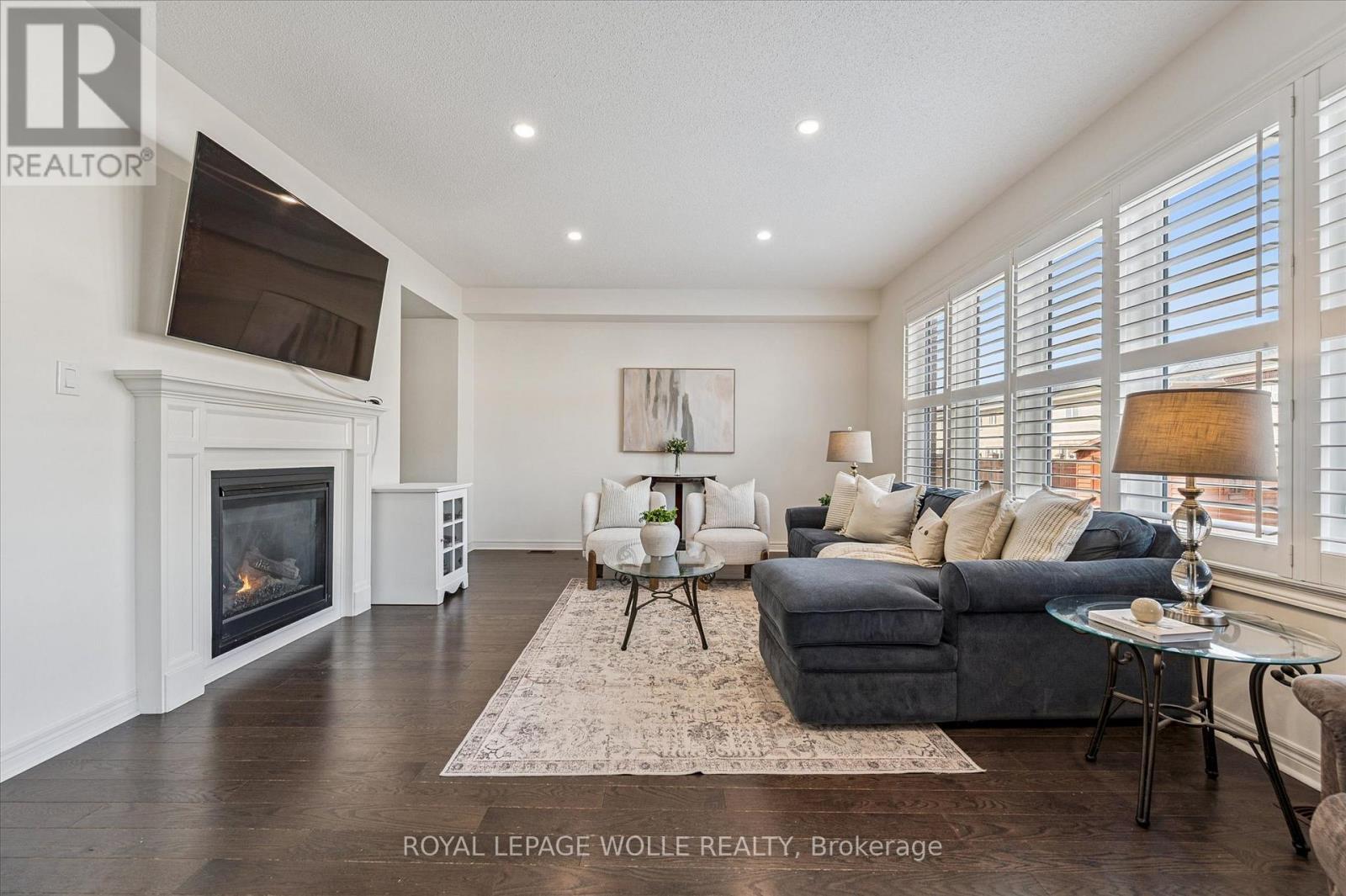 












65 BARLOW PLACE

,
Brant,




Ontario
N3L0H1

