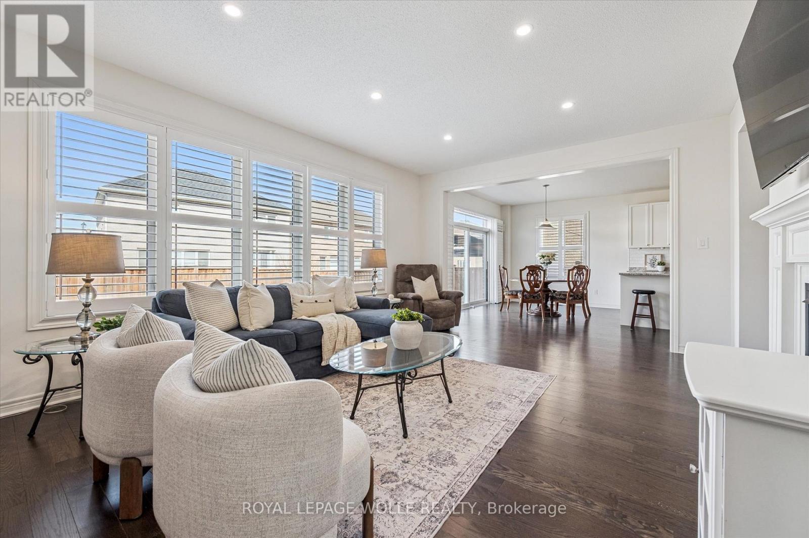 












65 BARLOW PLACE

,
Brant,




Ontario
N3L0H1

