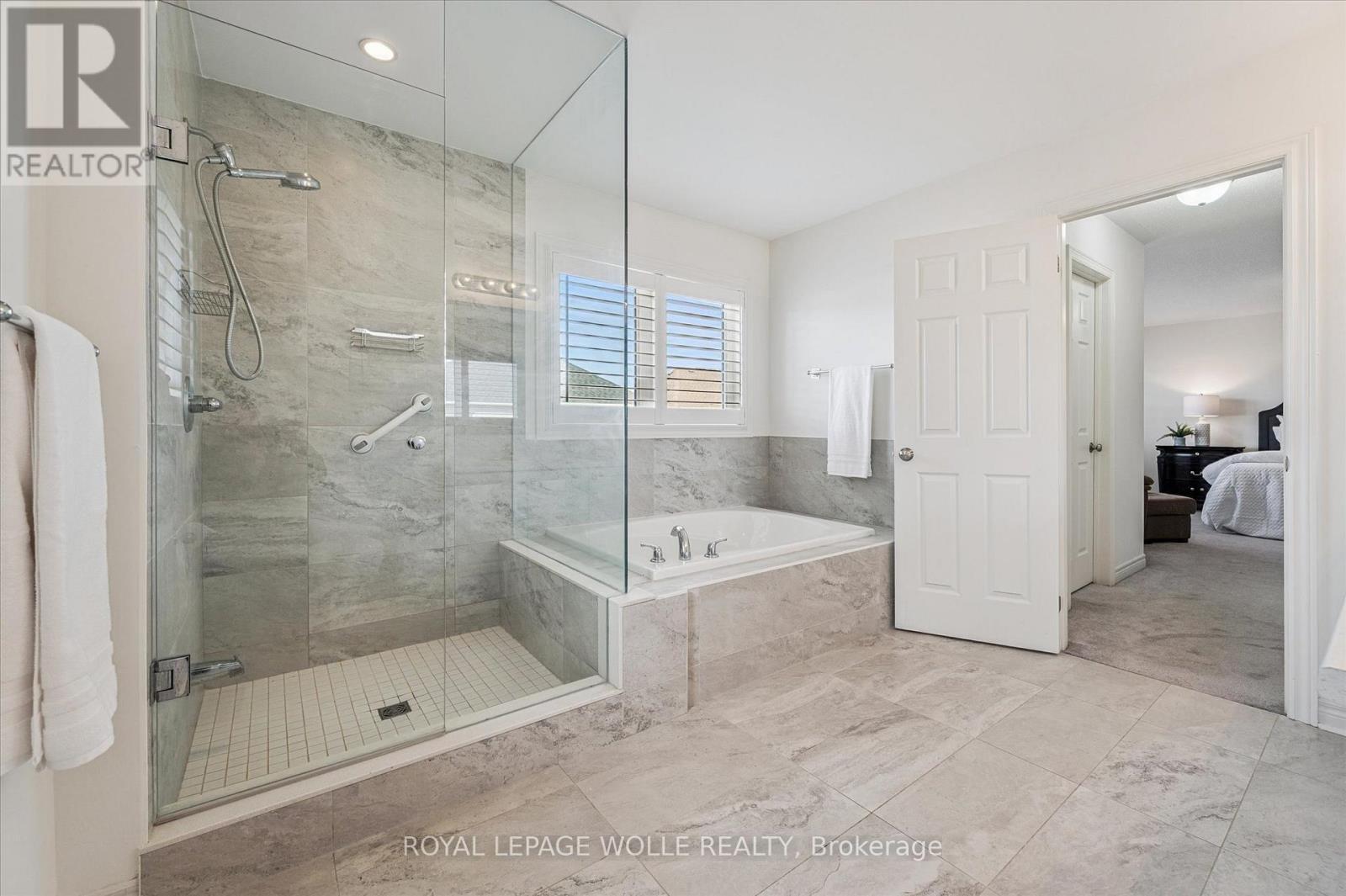 












65 BARLOW PLACE

,
Brant,




Ontario
N3L0H1

