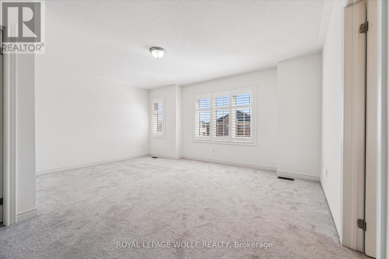 












65 BARLOW PLACE

,
Brant,




Ontario
N3L0H1

