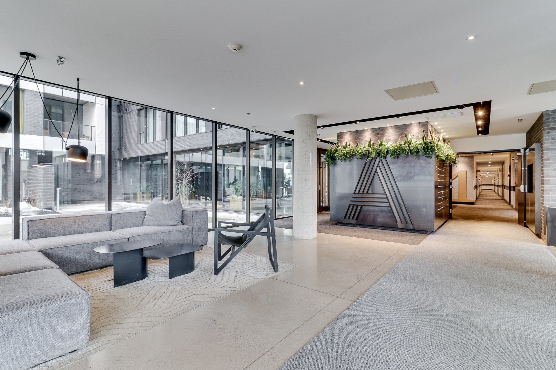 









75


Rue De Castelnau O.

, 229,
Montréal (Villeray/Saint-Michel/Parc-Extension),




QC
H2R0B9

