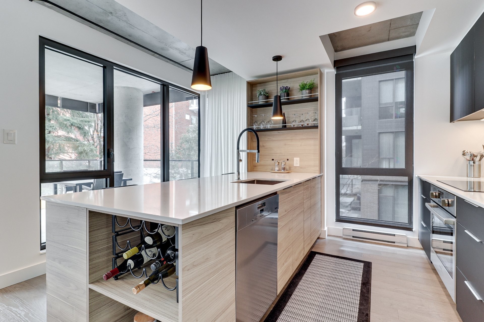 









75


Rue De Castelnau O.

, 229,
Montréal (Villeray/Saint-Michel/Parc-Extension),




QC
H2R0B9

