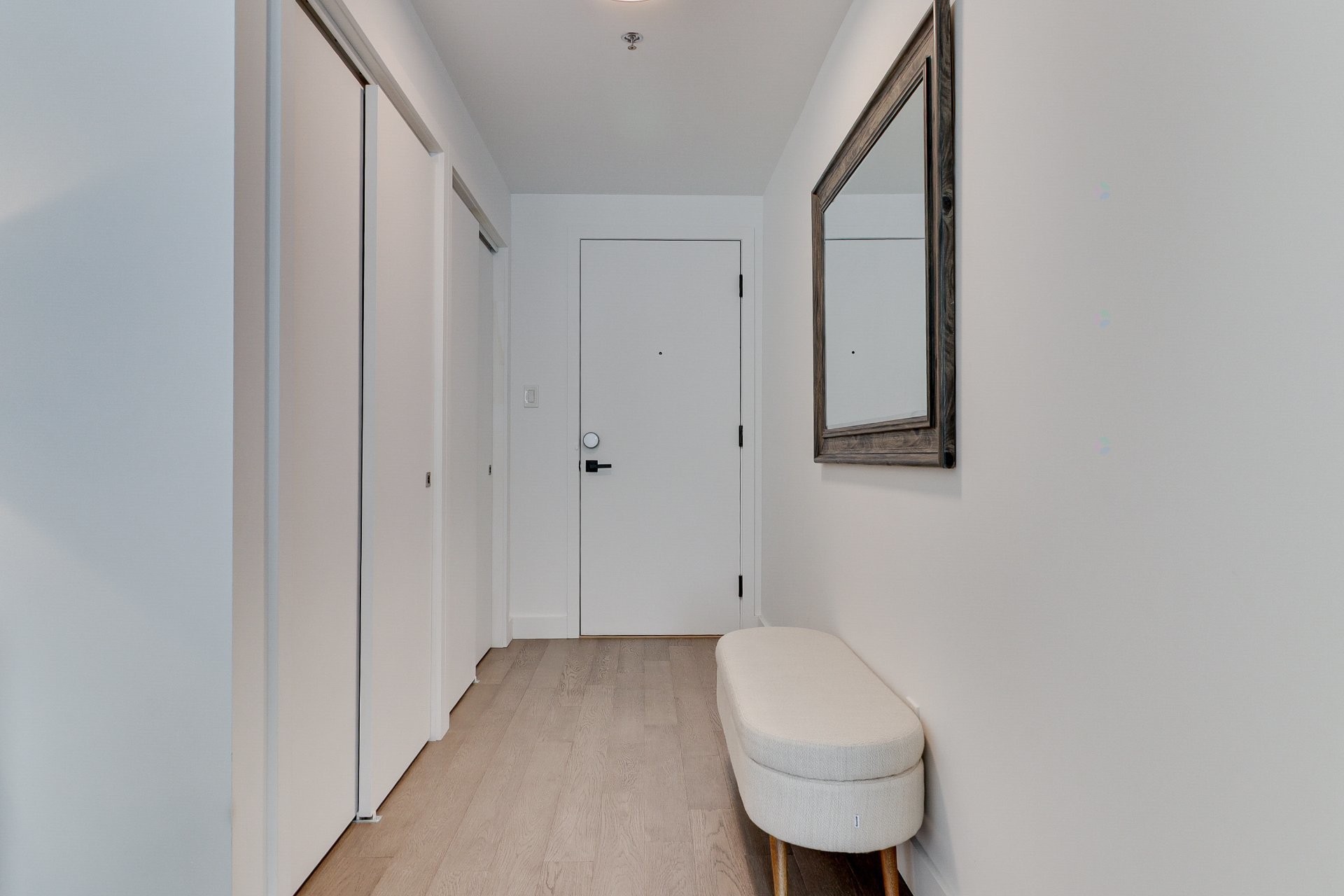 









75


Rue De Castelnau O.

, 229,
Montréal (Villeray/Saint-Michel/Parc-Extension),




QC
H2R0B9

