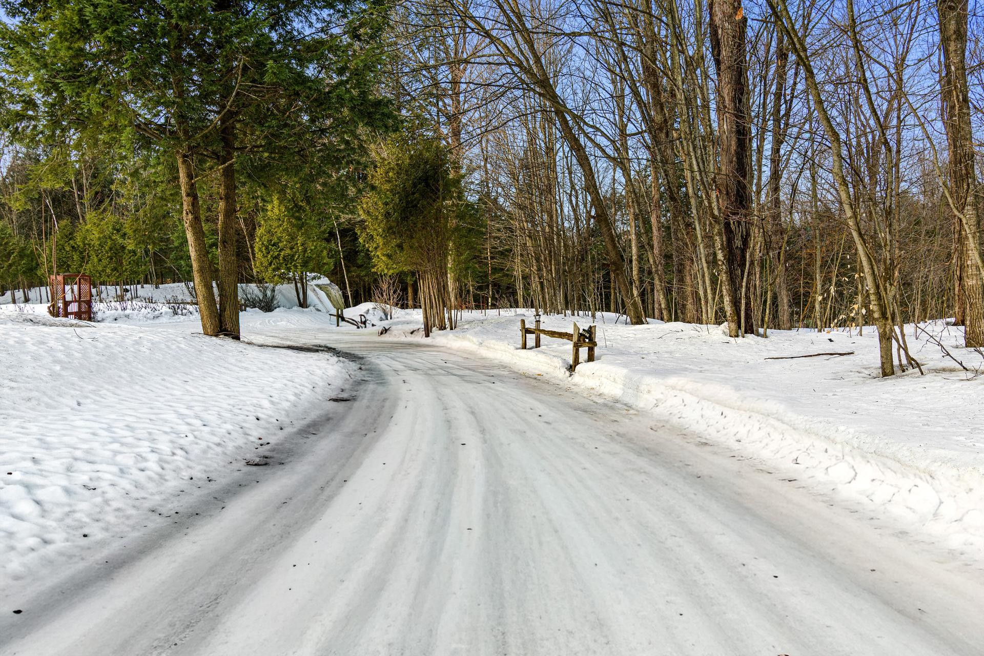 









203


Mtée Brisebois

,
Saint-Colomban,




QC
J5K2S1

