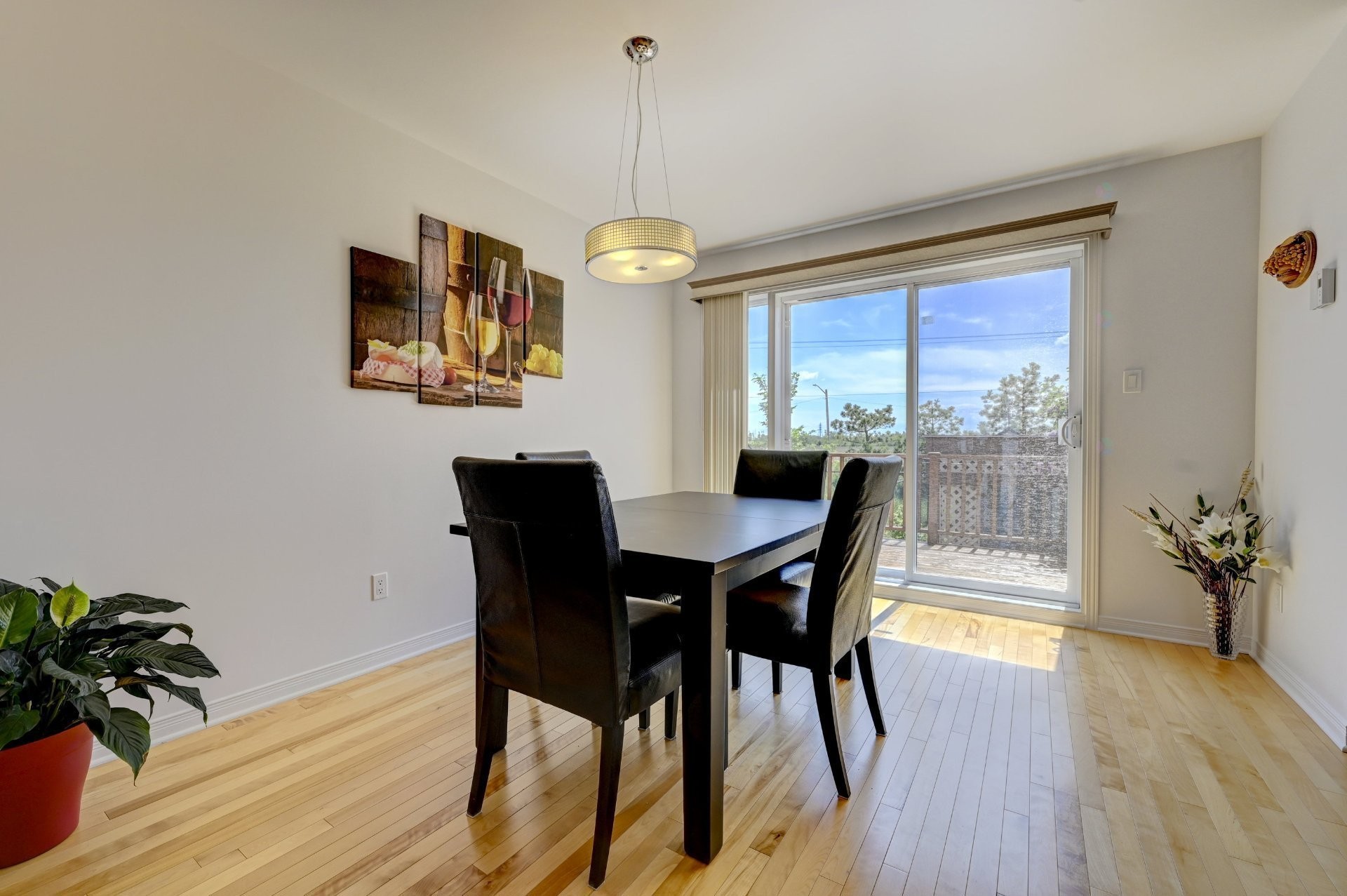 









194


Rue Rabelais

,
Saint-Constant,




QC
J5A0J5

