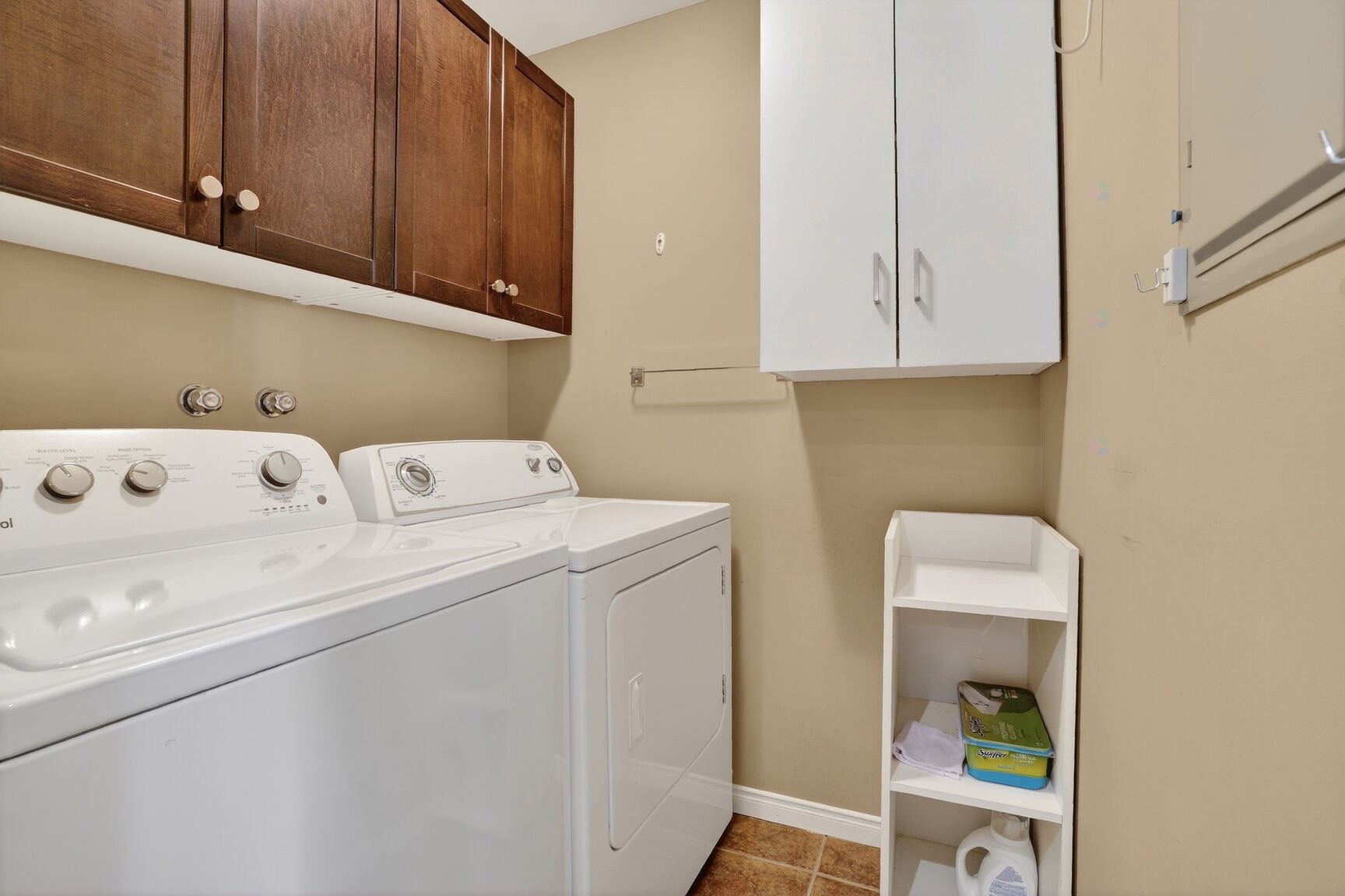 









275


Rue Upper Edison

, 301,
Saint-Lambert,




QC
J4R2W1

