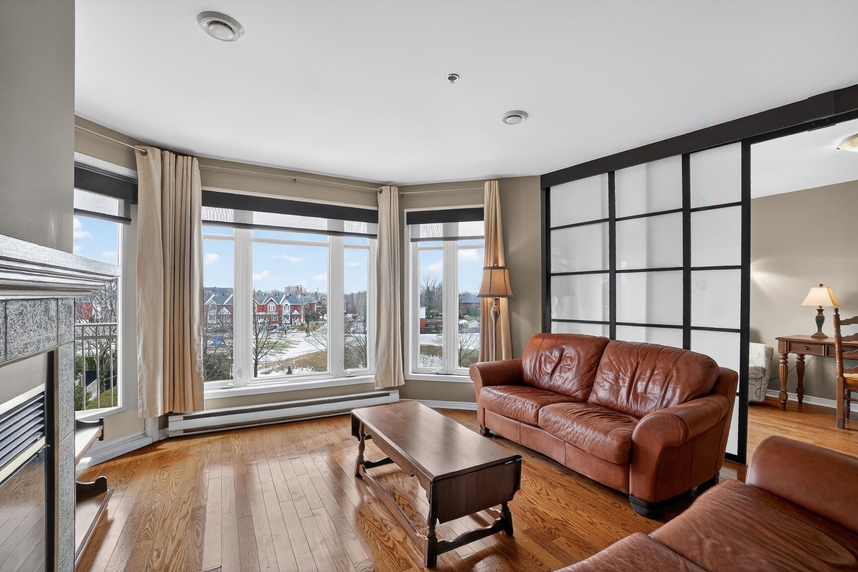 









275


Rue Upper Edison

, 301,
Saint-Lambert,




QC
J4R2W1

