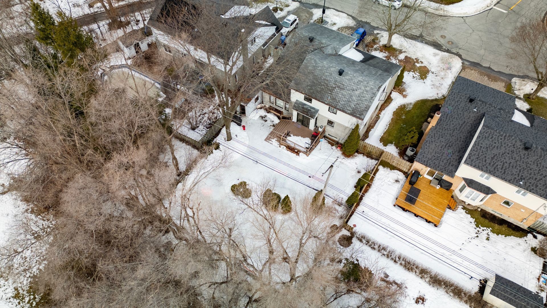 









218


Rue du Niagara

,
Kirkland,




QC
H9J3W7

