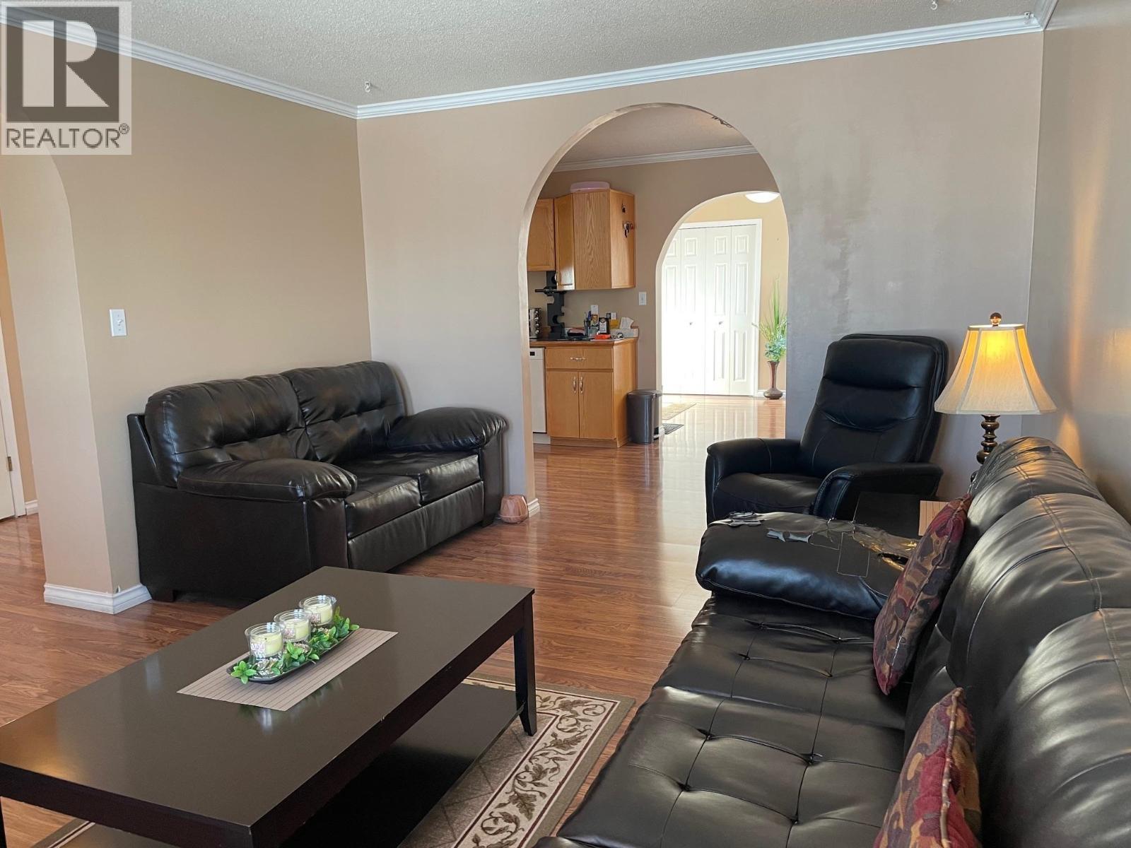 












5548 MINNAKER CRESCENT

,
Fort Nelson,




British Columbia
V0C1R0

