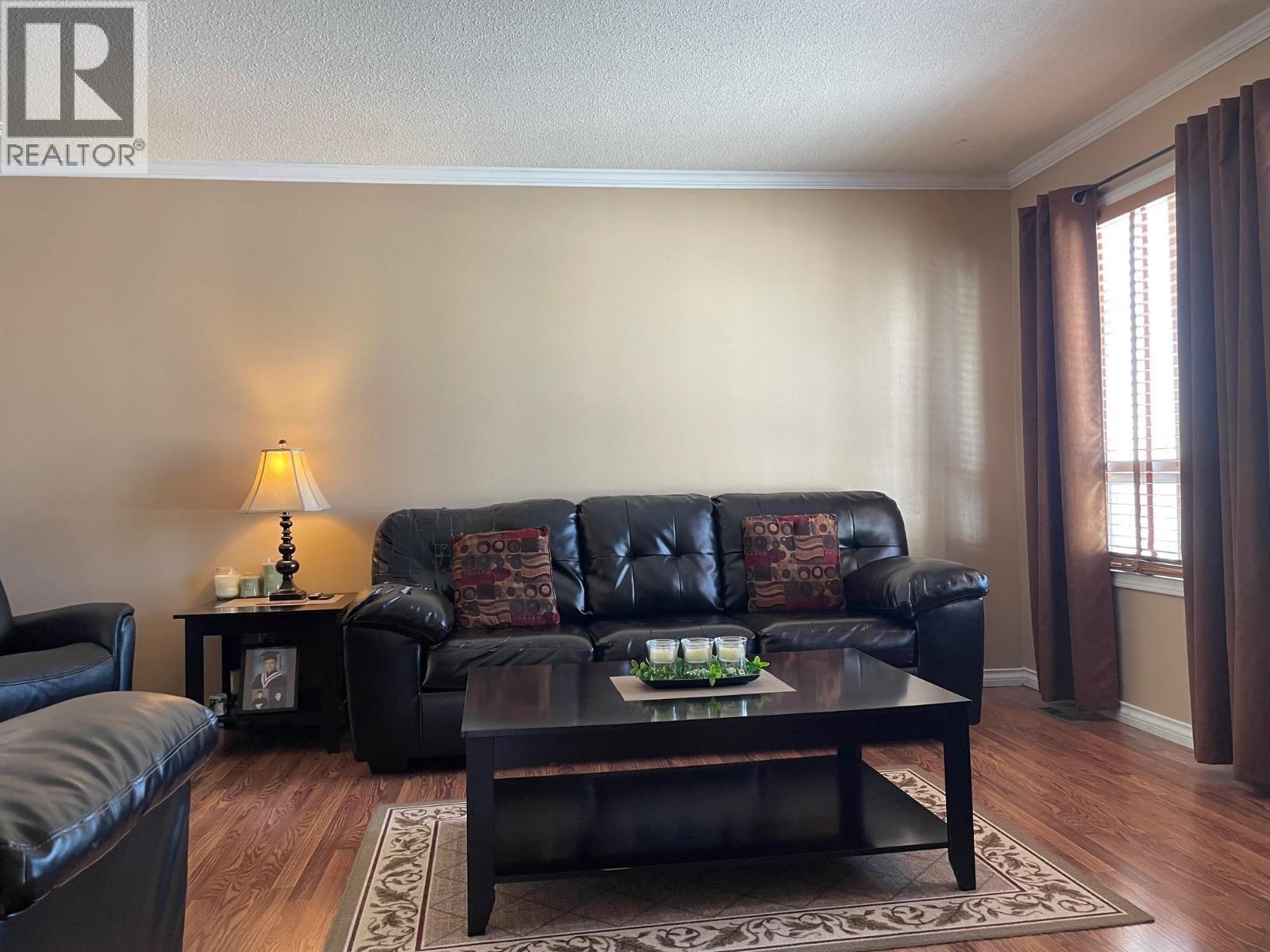 












5548 MINNAKER CRESCENT

,
Fort Nelson,




British Columbia
V0C1R0

