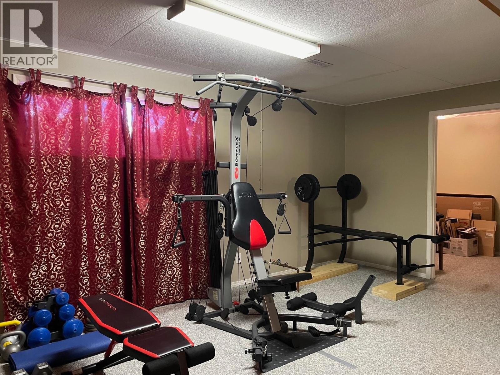 












5548 MINNAKER CRESCENT

,
Fort Nelson,




British Columbia
V0C1R0

