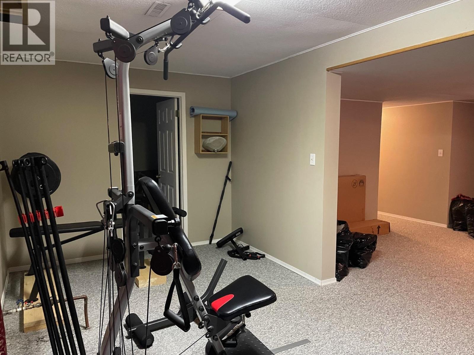 












5548 MINNAKER CRESCENT

,
Fort Nelson,




British Columbia
V0C1R0

