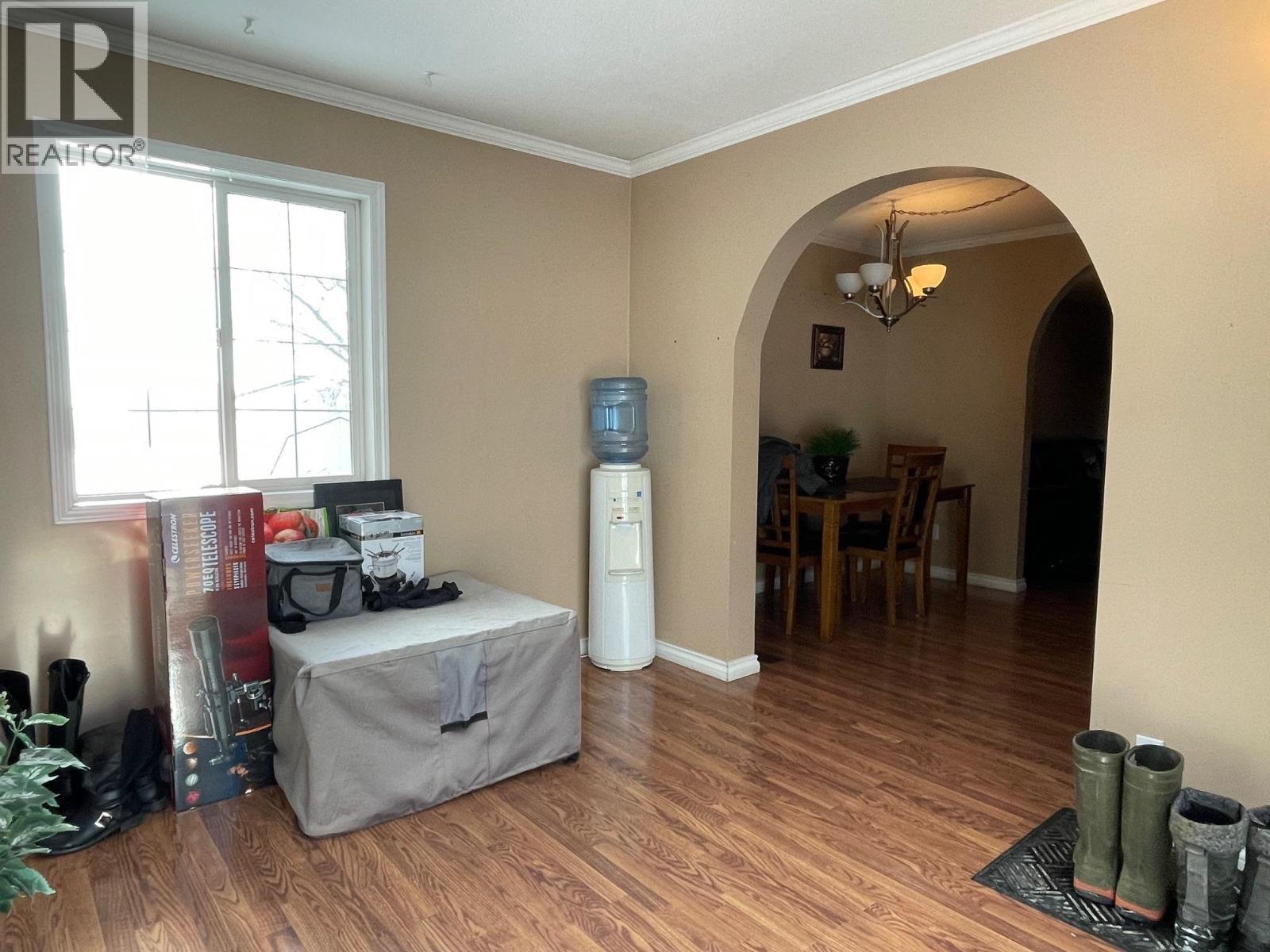 












5548 MINNAKER CRESCENT

,
Fort Nelson,




British Columbia
V0C1R0

