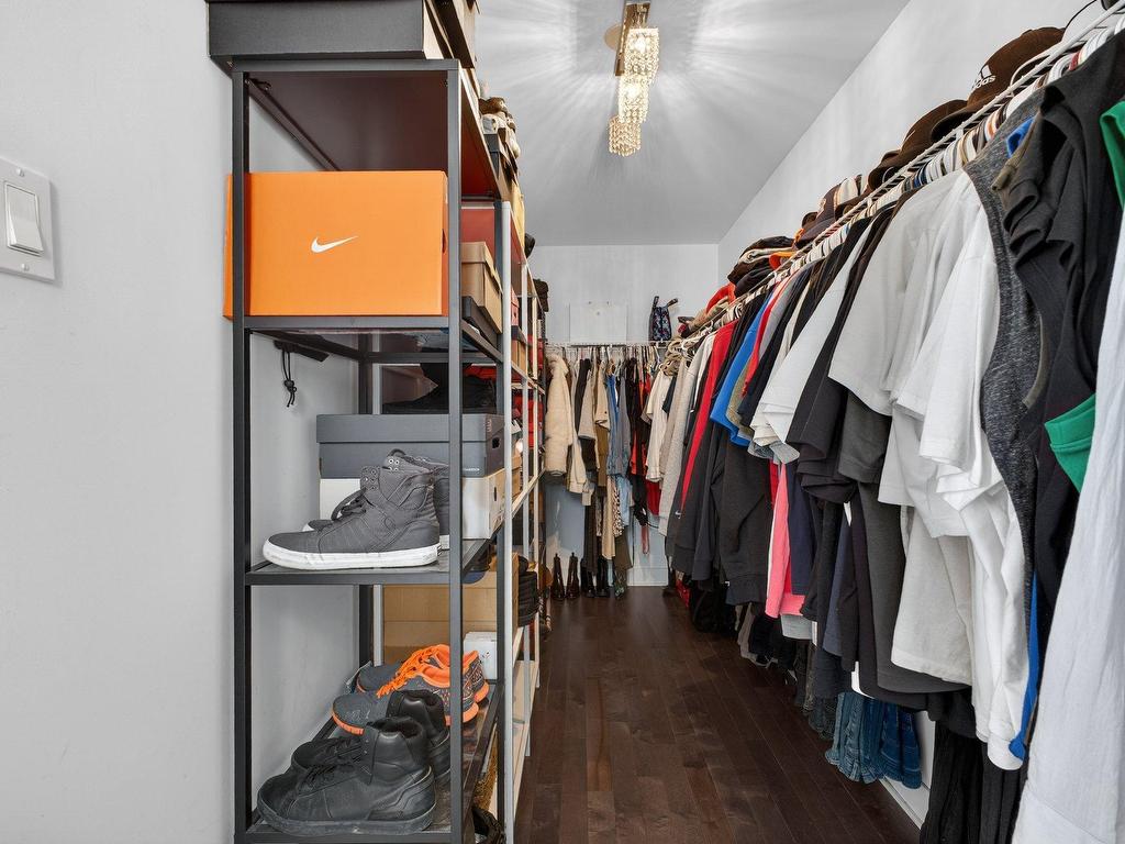 









3139


Rue Frégault

,
Chomedey (Laval),




QC
H7T0C6

