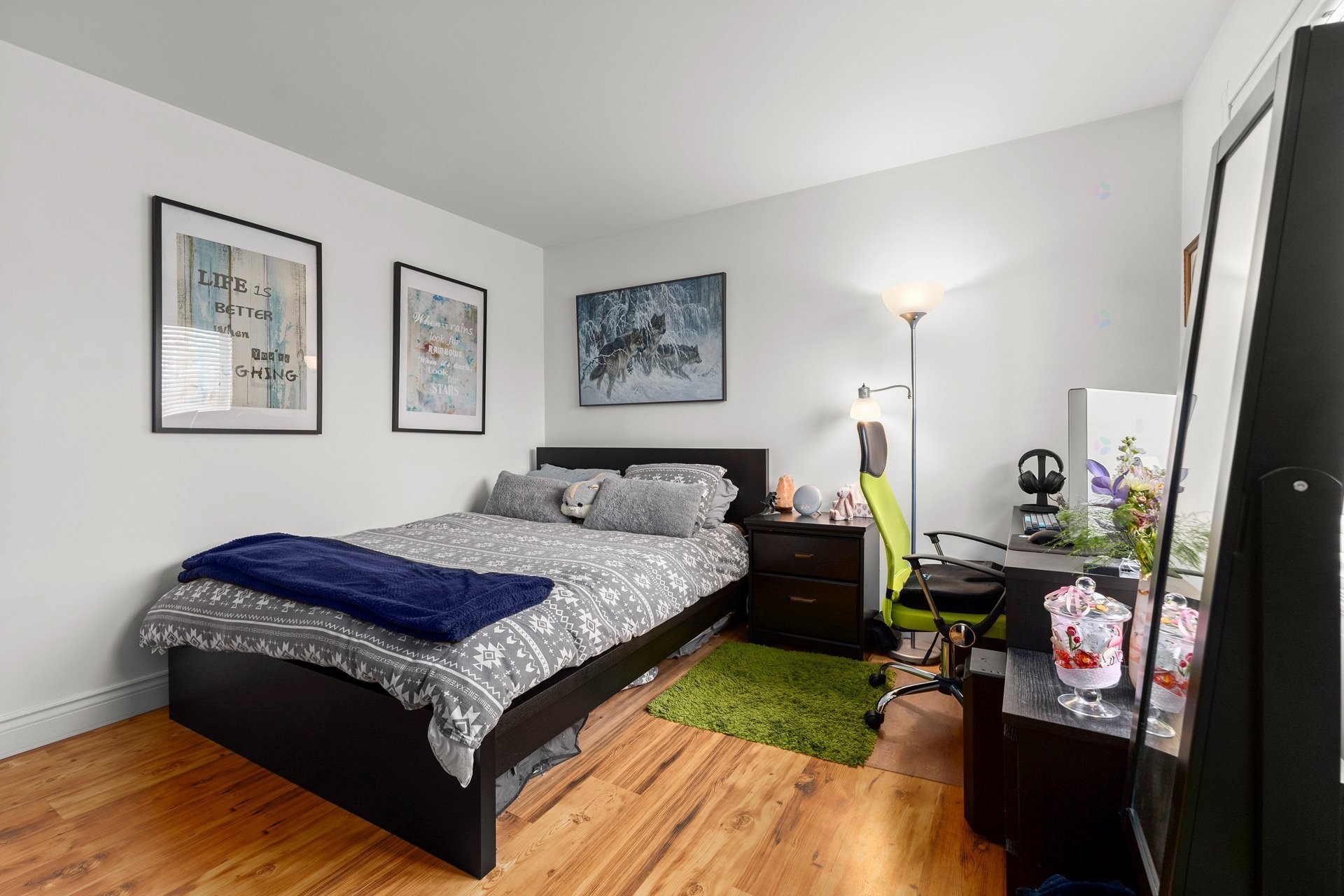 









352


Rue des Pionniers

,
L'Île-Perrot,




QC
J7V8K6

