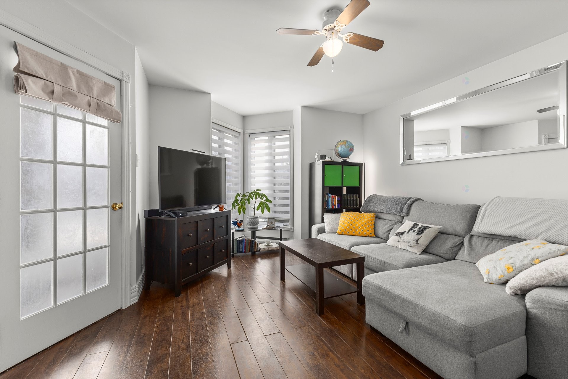 









352


Rue des Pionniers

,
L'Île-Perrot,




QC
J7V8K6

