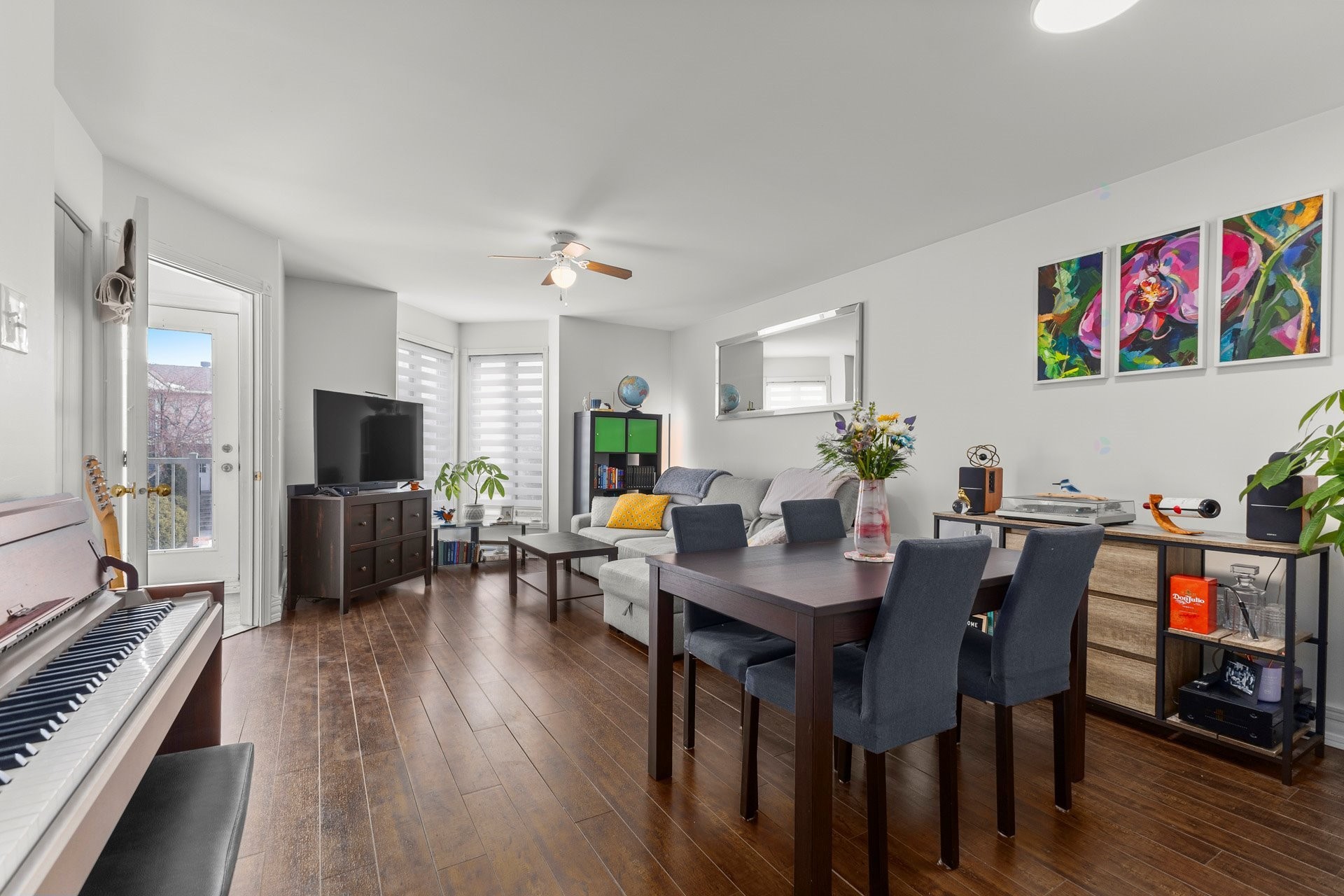 









352


Rue des Pionniers

,
L'Île-Perrot,




QC
J7V8K6

