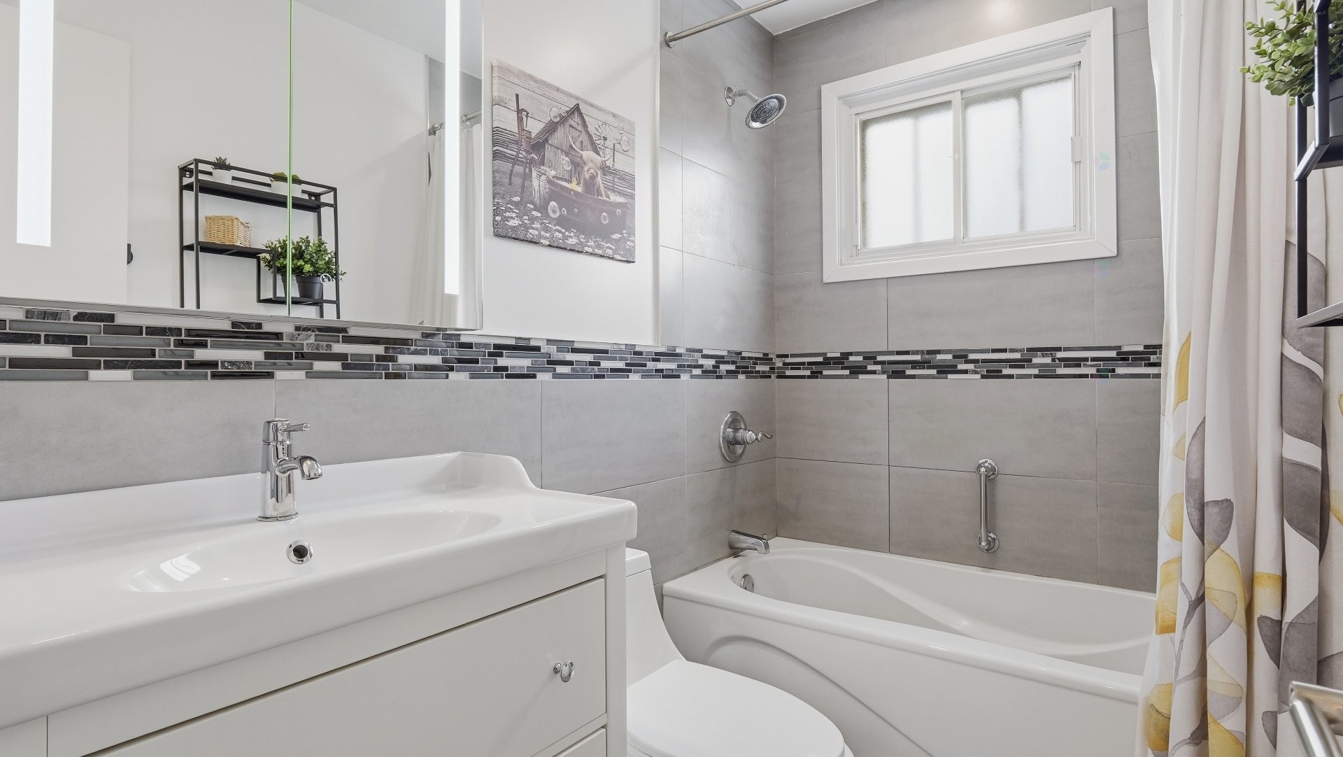 









1310


Place de Ste-Foy

,
Saint-Bruno-de-Montarville,




QC
J3V3C5

