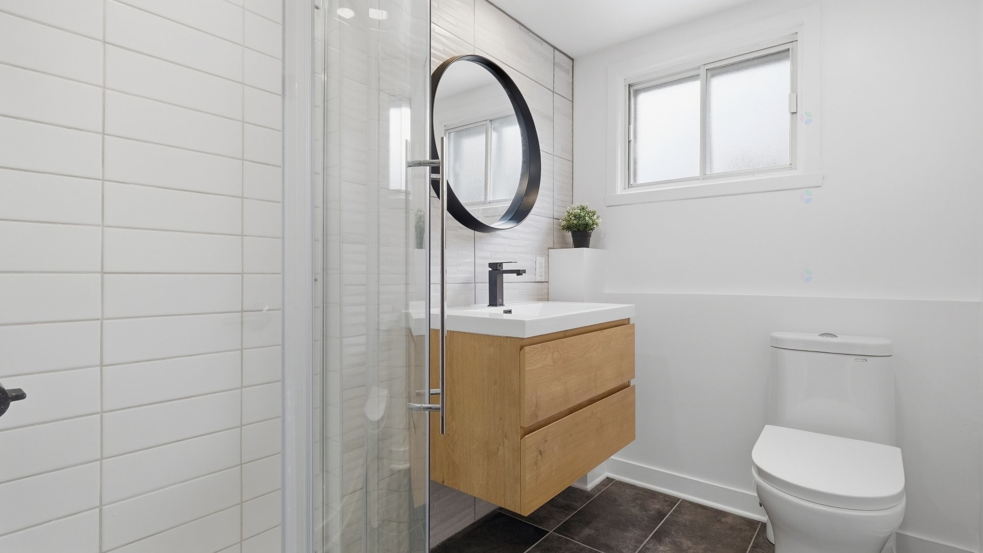 









1310


Place de Ste-Foy

,
Saint-Bruno-de-Montarville,




QC
J3V3C5

