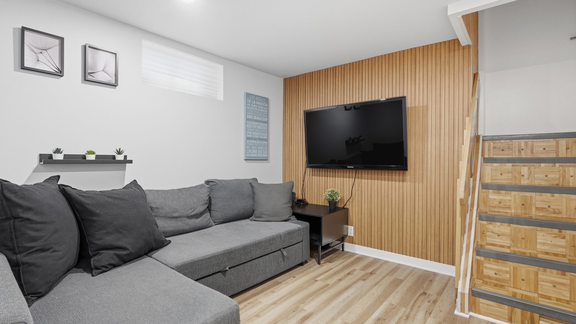 









1310


Place de Ste-Foy

,
Saint-Bruno-de-Montarville,




QC
J3V3C5

