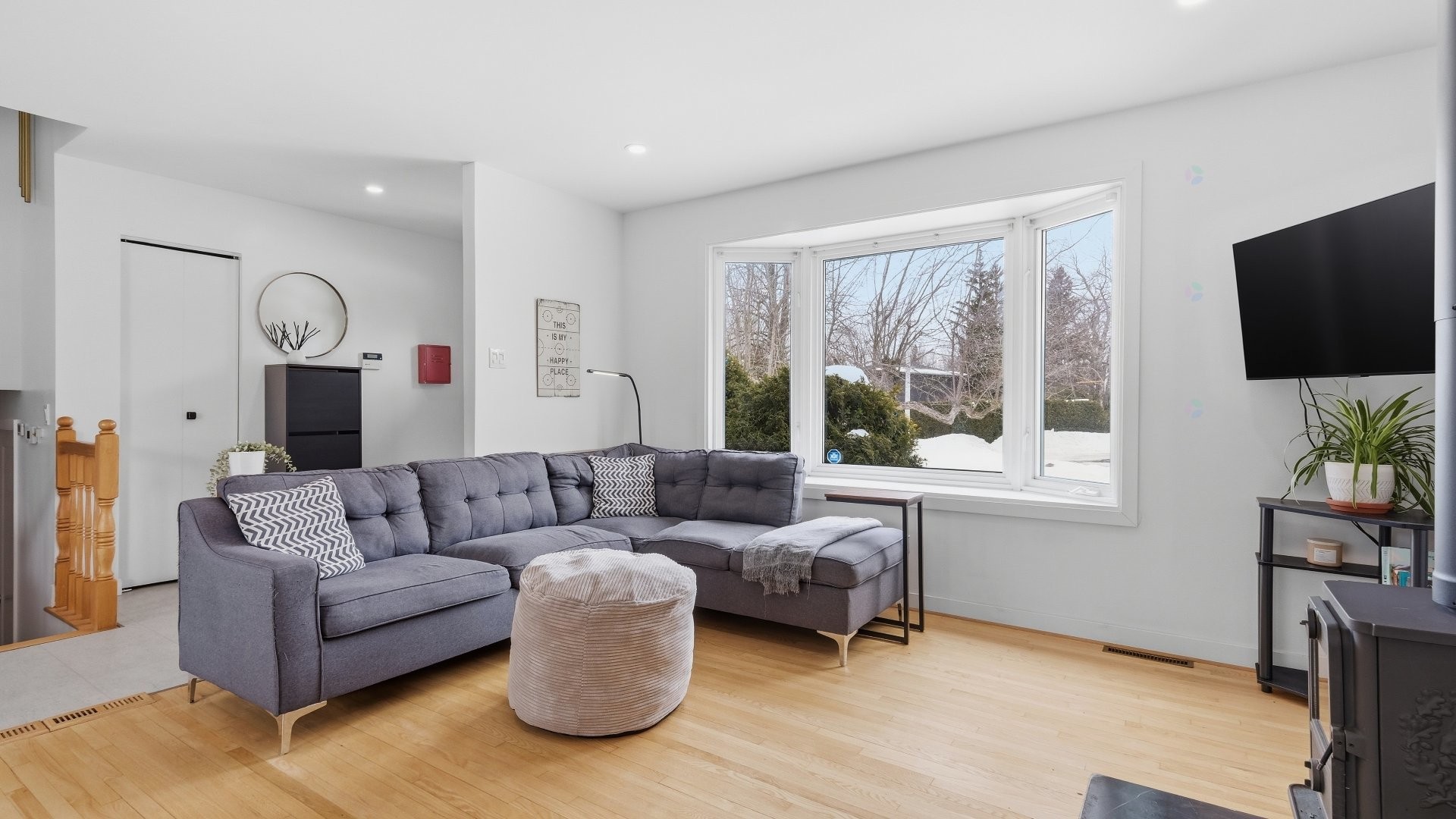 









1310


Place de Ste-Foy

,
Saint-Bruno-de-Montarville,




QC
J3V3C5

