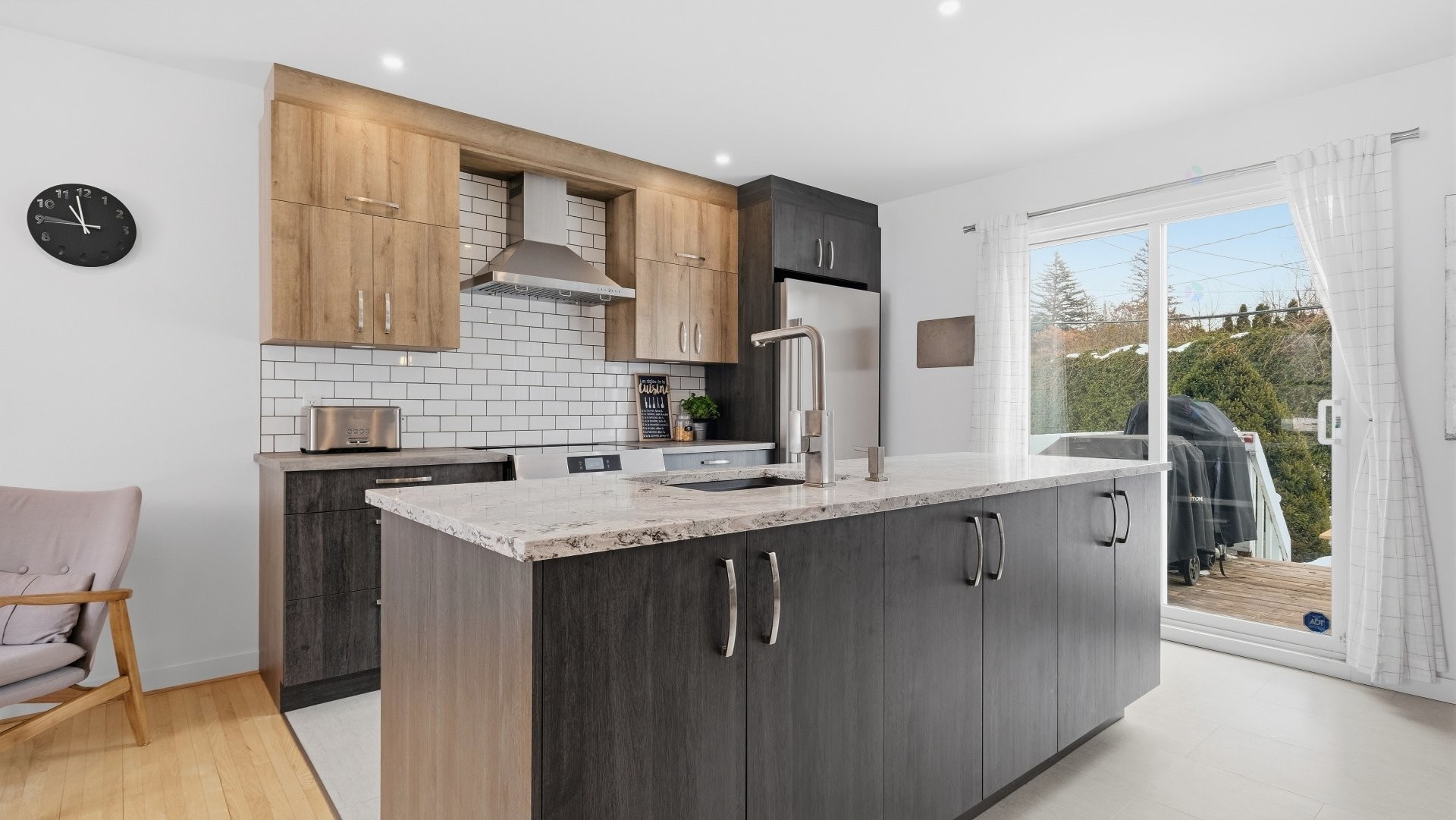 









1310


Place de Ste-Foy

,
Saint-Bruno-de-Montarville,




QC
J3V3C5

