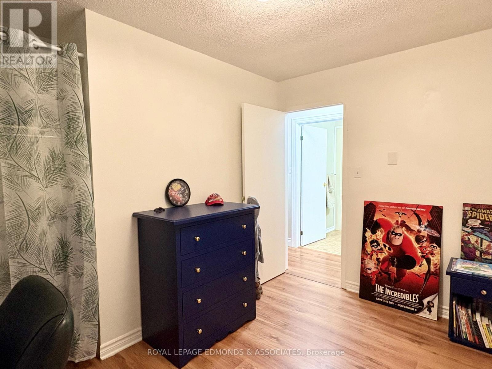 












418 FOREST PARK ROAD

,
Laurentian Valley,




Ontario
K8A6W2

