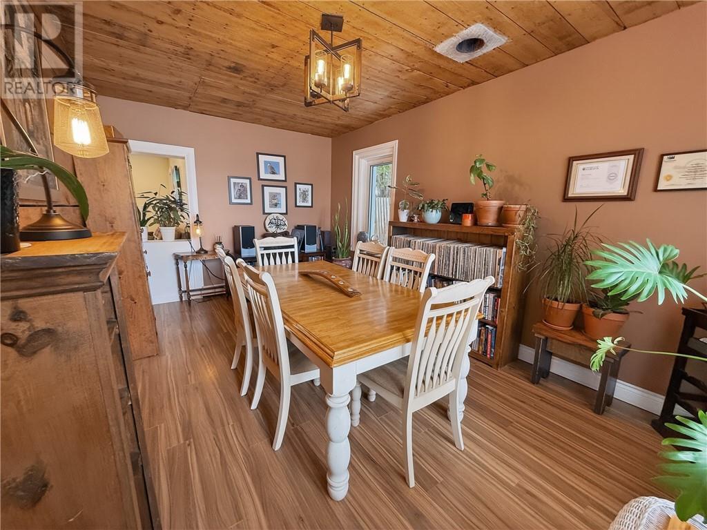 












17 Phipps Street

,
Gore Bay, Manitoulin Island,




Ontario
P0P1H0

