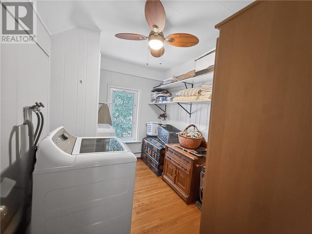 












17 Phipps Street

,
Gore Bay, Manitoulin Island,




Ontario
P0P1H0

