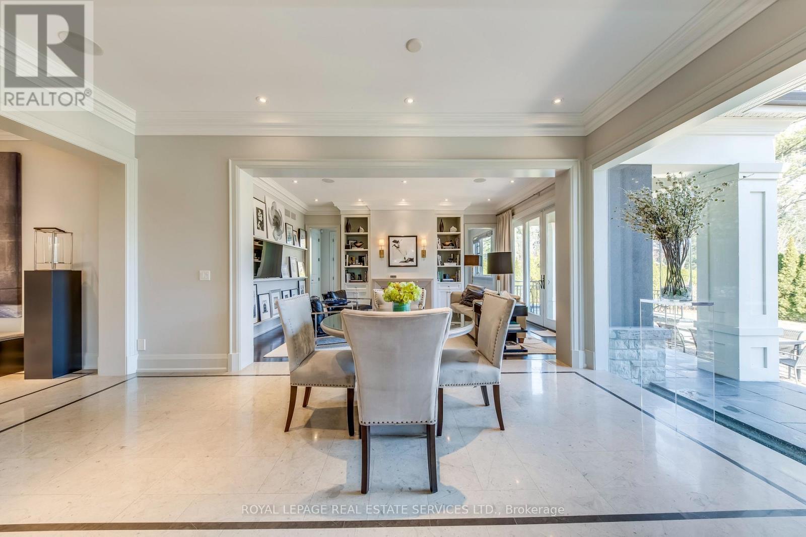 












1522 DEVON ROAD

,
Oakville,




Ontario
L6J2M5

